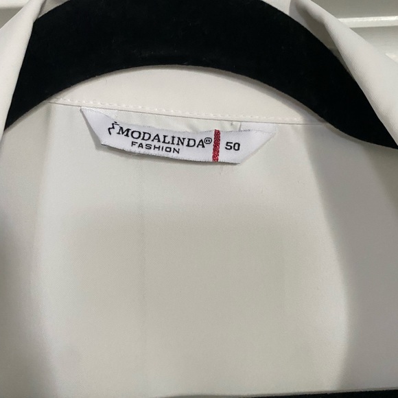 Formal white and black blouse - Picture 7 of 11